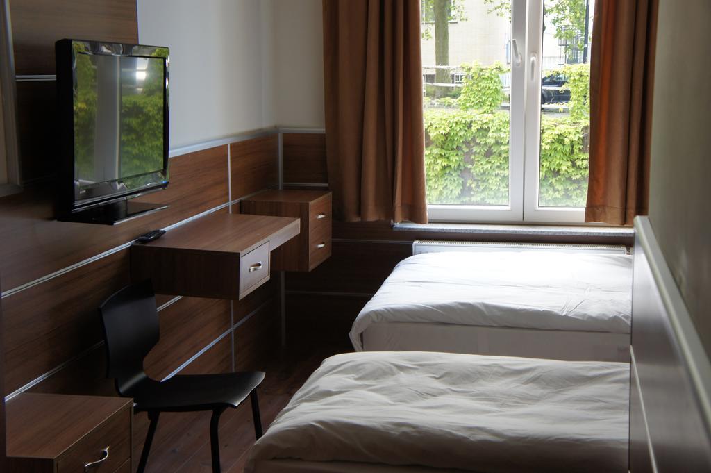 Hotel Erasmus Rotterdam Esterno foto
