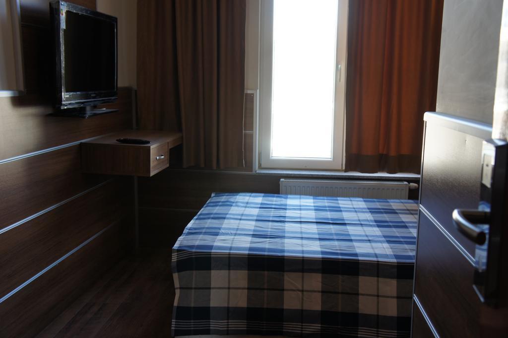Hotel Erasmus Rotterdam Esterno foto